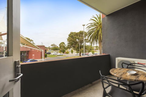 Nightcap At Seaford Hotel - Accommodation Main Beach 28