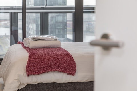 Best Views On Collins - Accommodation Main Beach 32