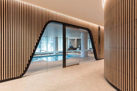 Winston Apartments Docklands - Accommodation Main Beach 13