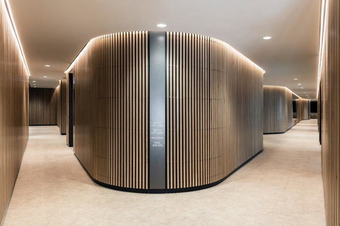 Winston Apartments Docklands - Accommodation Main Beach 7