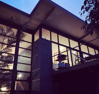 Ocean View Treetops Retreat - Accommodation Main Beach