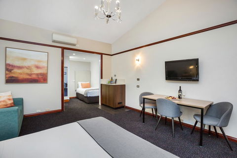 All Seasons Resort Hotel Bendigo - Accommodation Main Beach 12