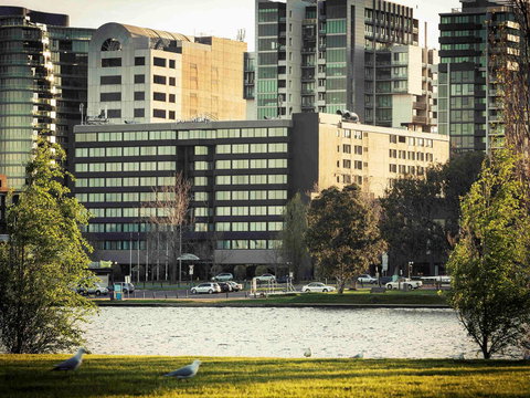 Mercure Melbourne Albert Park - Accommodation Main Beach 0