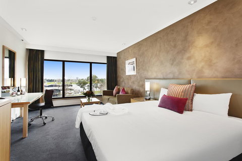 Mercure Melbourne Albert Park - Accommodation Main Beach 9