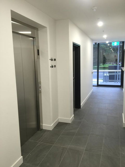 Whitehorse Apartments Hotel - Accommodation Main Beach 30