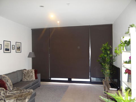 Amazing Accommodations: Vogue - Accommodation Main Beach 7