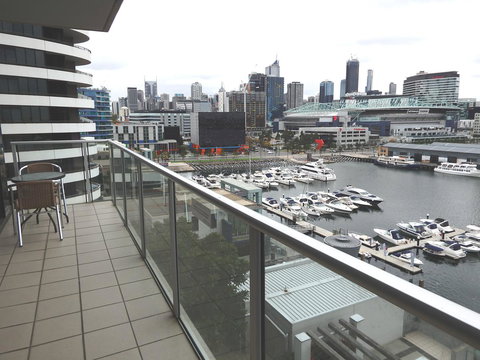 AKOM AT Docklands - Accommodation Main Beach 0