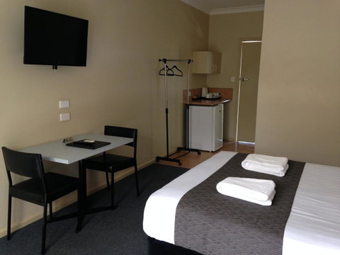 Robinvale Bridge Motel - Accommodation Main Beach 13