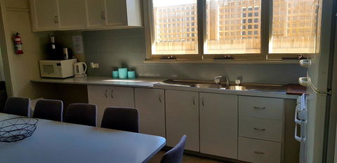 Echo Beach Tourist Park - Accommodation Main Beach 10