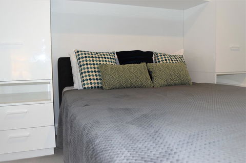 Executive Stay Little Collins Street - Accommodation Main Beach 40