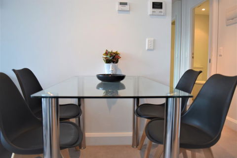 Executive Stay Little Collins Street - Accommodation Main Beach 10