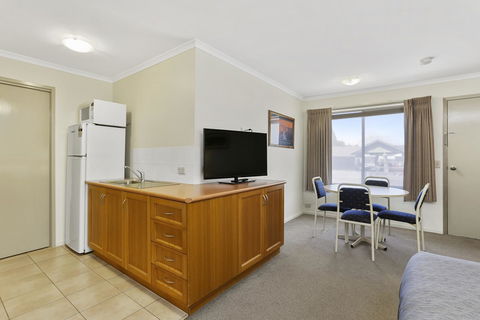 Comfort Inn Warrnambool International - Accommodation Main Beach 31