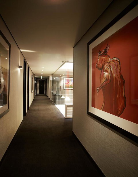 The Cullen Melbourne - Art Series - Accommodation Main Beach 33