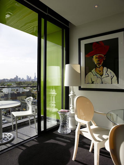 The Cullen Melbourne - Art Series - Accommodation Main Beach 5