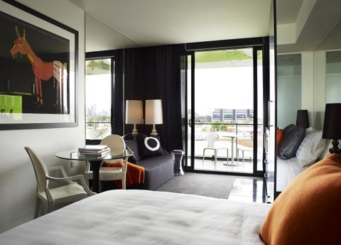 The Cullen Melbourne - Art Series - Accommodation Main Beach 27