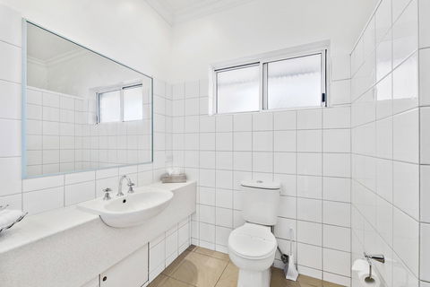 The International Motel Apollo Bay - Accommodation Main Beach 29