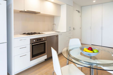 AKOM Melbourne - Accommodation Main Beach 23