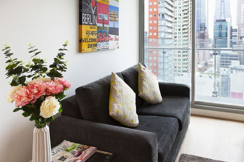 AKOM Melbourne - Accommodation Main Beach 22