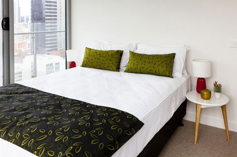 AKOM Melbourne - Accommodation Main Beach 27