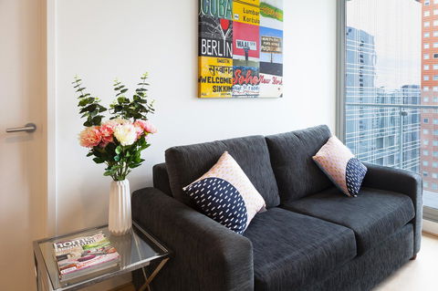 AKOM Melbourne - Accommodation Main Beach 32