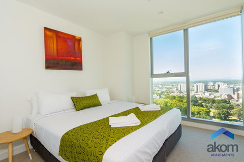 AKOM Melbourne - Accommodation Main Beach 16