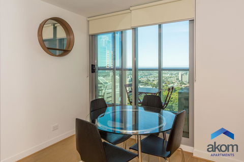 AKOM Melbourne - Accommodation Main Beach 2