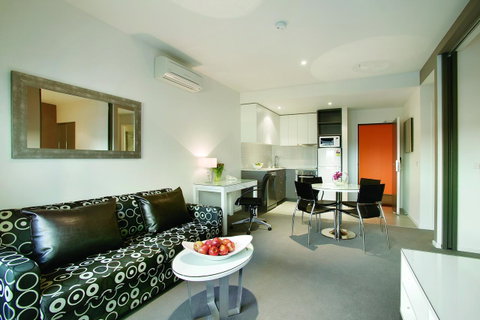 Punthill Oakleigh - Accommodation Main Beach 3