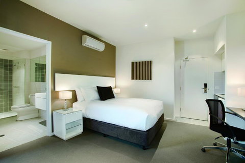 Punthill Oakleigh - Accommodation Main Beach 4