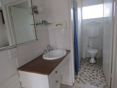 Twin City Motor Inn - Accommodation Main Beach 25