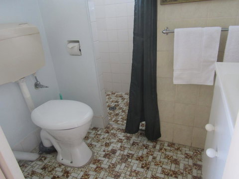 Twin City Motor Inn - Accommodation Main Beach 37