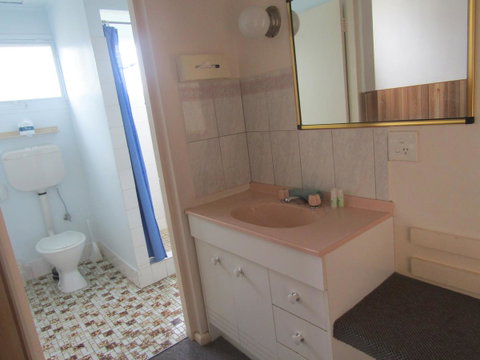 Twin City Motor Inn - Accommodation Main Beach 34