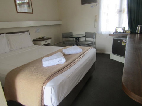 Twin City Motor Inn - Accommodation Main Beach 33