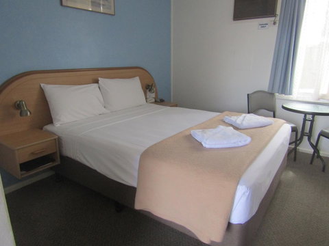 Twin City Motor Inn - Accommodation Main Beach 38