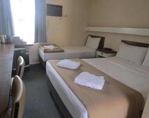 Twin City Motor Inn - Accommodation Main Beach 3