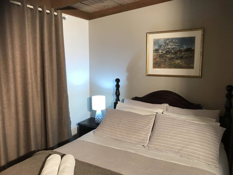 Day Dream Cottage - Accommodation Main Beach 20