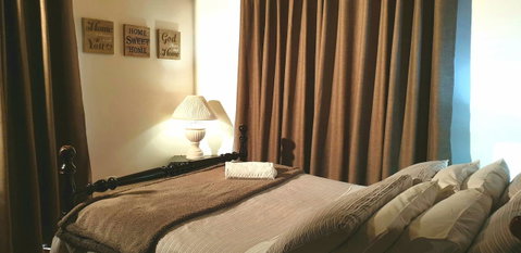 Day Dream Cottage - Accommodation Main Beach 9
