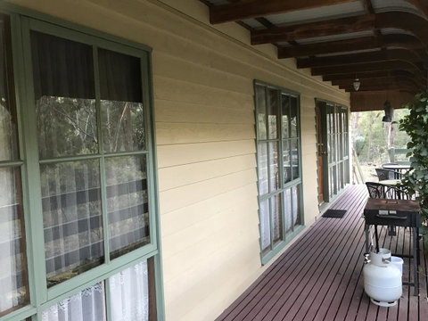 Day Dream Cottage - Accommodation Main Beach 29