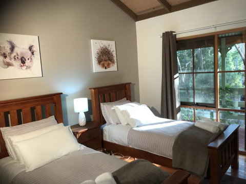 Day Dream Cottage - Accommodation Main Beach 16
