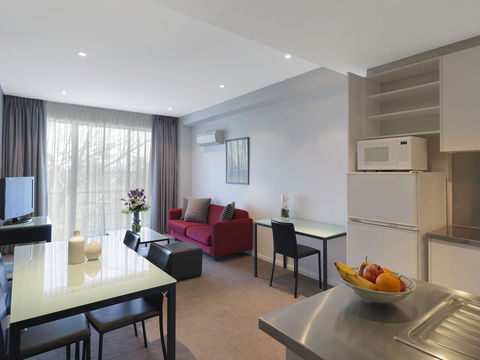 Adina Apartment Hotel St Kilda Melbourne - Accommodation Main Beach 4
