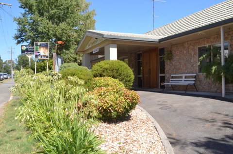 Amara Springs Guest House - Accommodation Main Beach 25