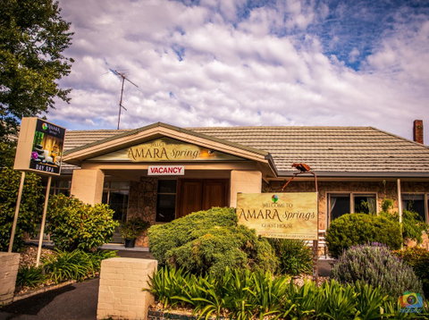 Amara Springs Guest House - Accommodation Main Beach 17