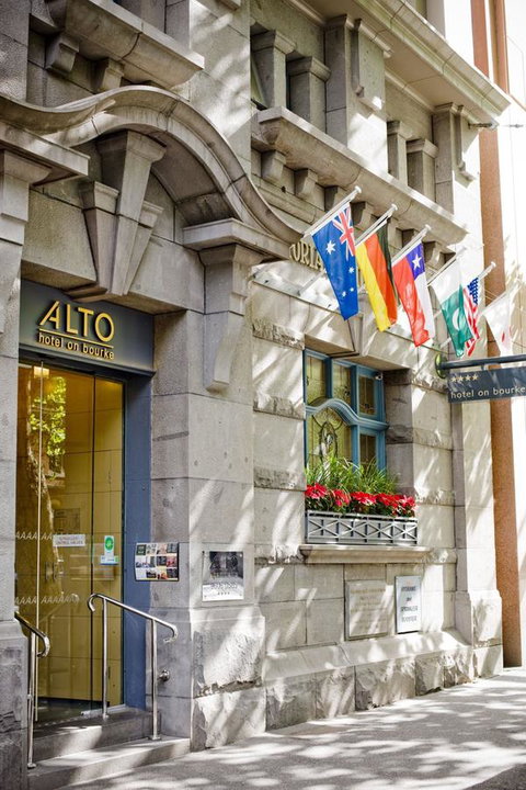 Alto Hotel On Bourke - Accommodation Main Beach 0