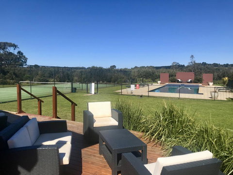 The Nature Resort Villas - Accommodation Main Beach 0