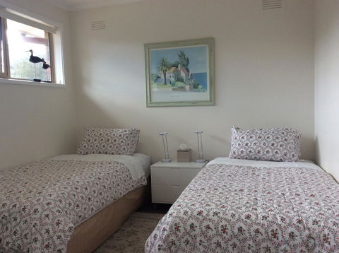 Avilla By The Bay - Accommodation Main Beach 27