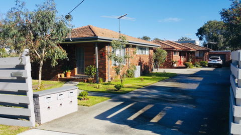 Avilla By The Bay - Accommodation Main Beach 2