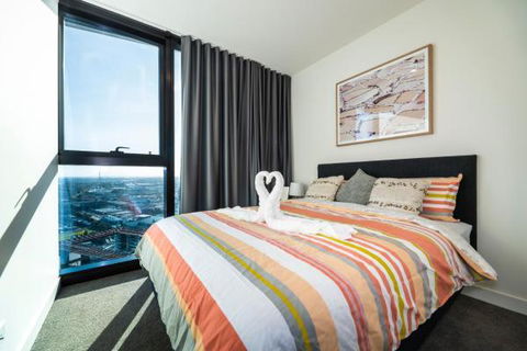 Ocean View/South-bank Premium Location 2 Bedroom Apartments - Accommodation Main Beach 12