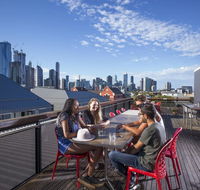 Melbourne Metro YHA - Accommodation Main Beach