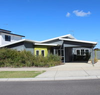 Tamara Temptation - Accommodation Main Beach