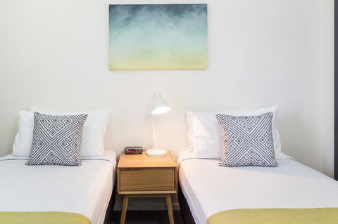 City Edge North Melbourne Apartment Hotel - Accommodation Main Beach 7
