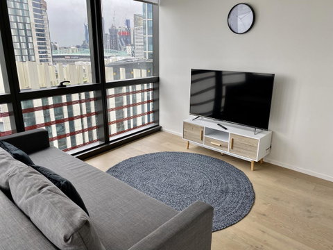 JC Waterfront Apartments On Collins - Accommodation Main Beach 1
